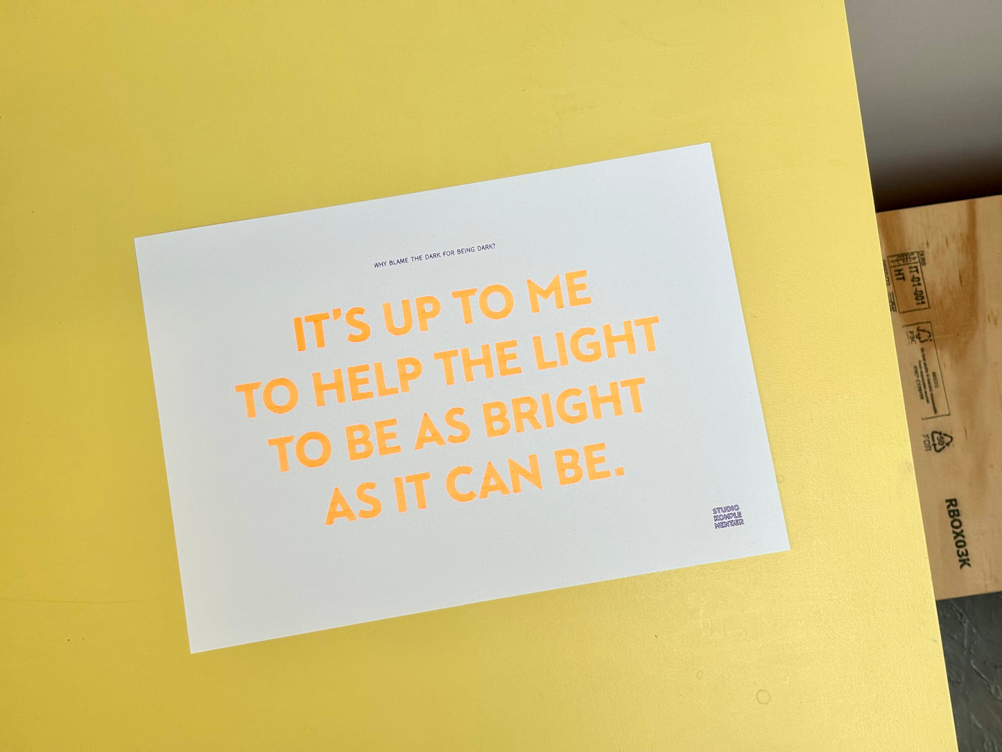 HELP THE LIGHT Plakat | Unikat aus Stift-Strichen